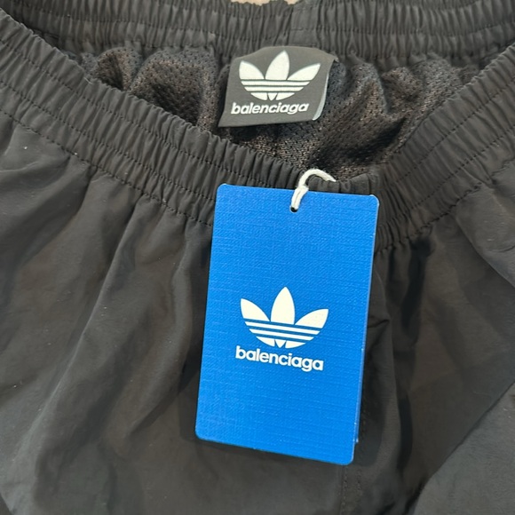 100% AUTHENTIC BALENCIAGA joggers with pump/boot attached. - Picture 4 of 5